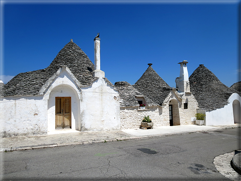 foto Alberobello